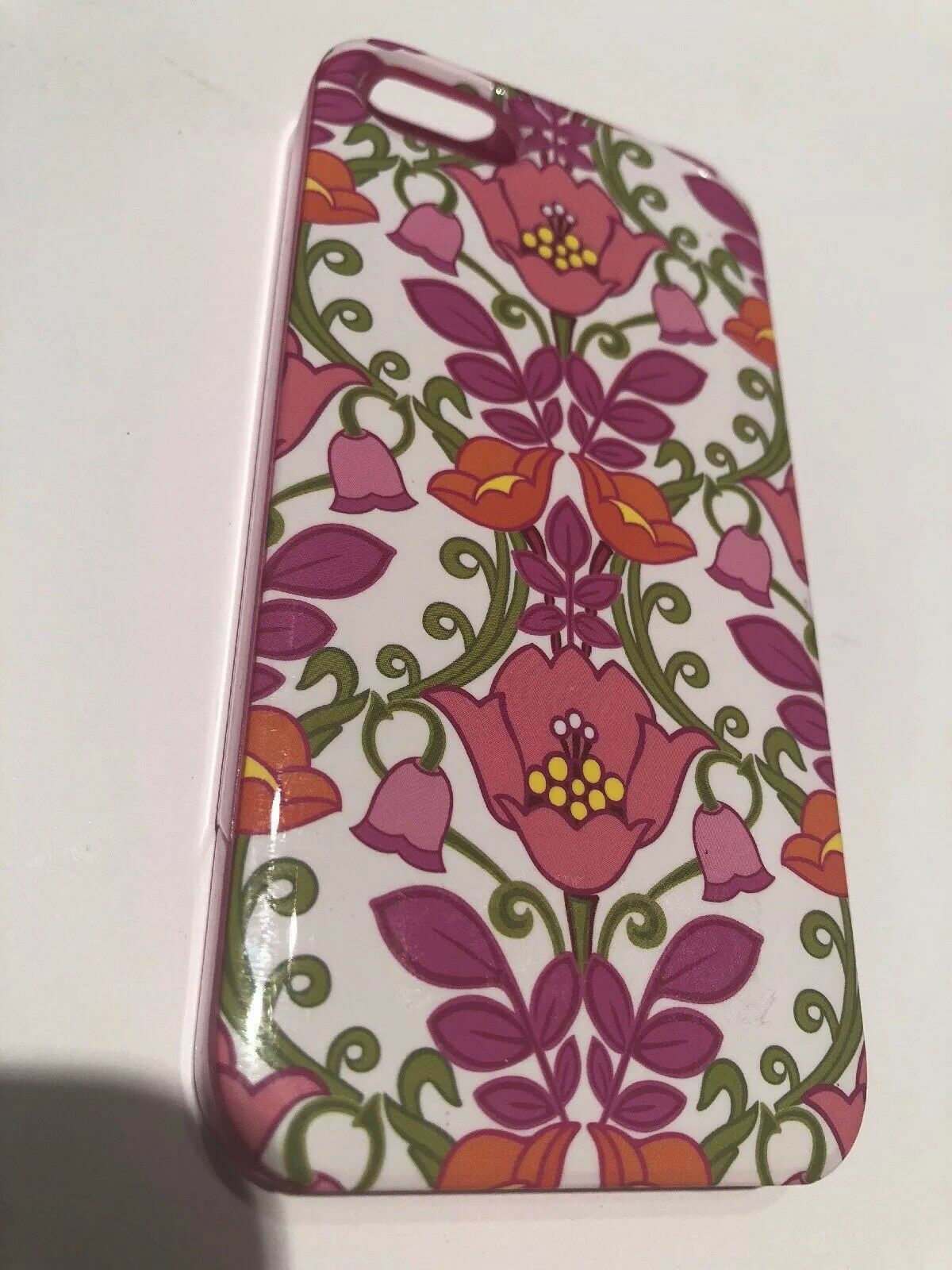Vera Bradley Snap on Case for iPhone 5/5s "Tutti Frutti" pattern