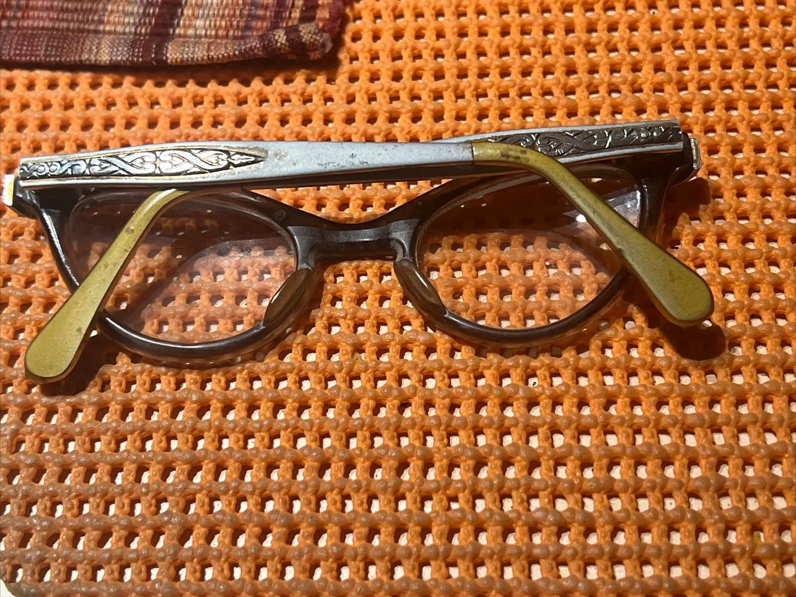 Cat Eye'-Silver on Silver-Vintage Eye Glass Frames-UOC-Aluminum-(4-5 1/2)-U.S.A by UOC