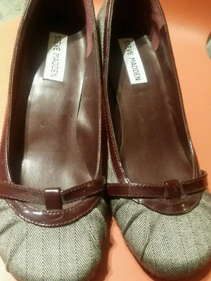 steve madden fabric and patented leather trim pumps 7m