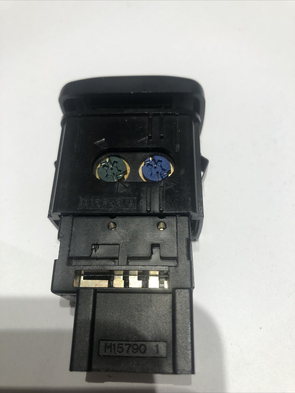 2001-2006 ACURA MDX FOG LIGHT SWITCH BLACK M15786 B