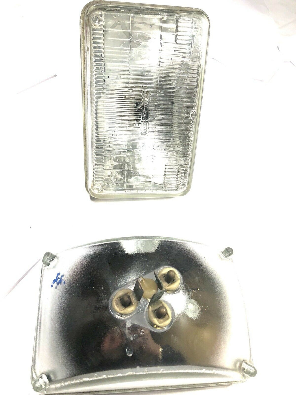 OEM HALOGEN FITS  - Driver Side & Passenger Replacement Fog Light