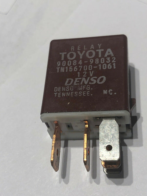 DENSO  TOYOTA RELAY 90084-98032