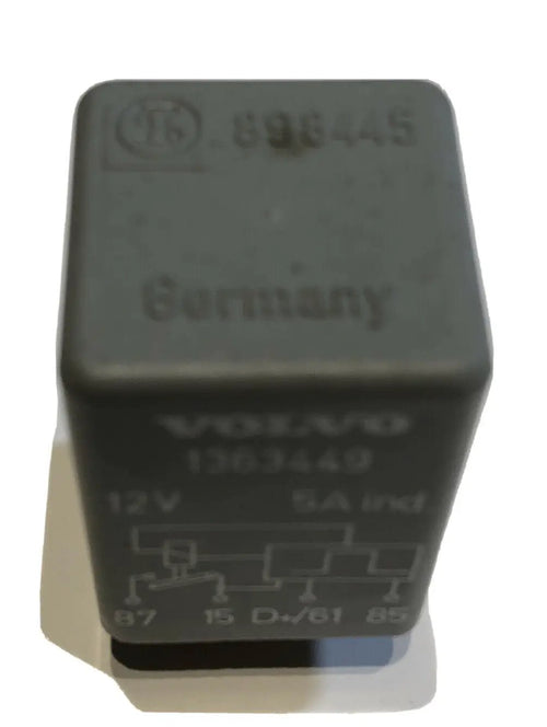 1985-1993 Volvo 240/244/740/760 Air conditioner Relay #1363449 OEM by Volvo