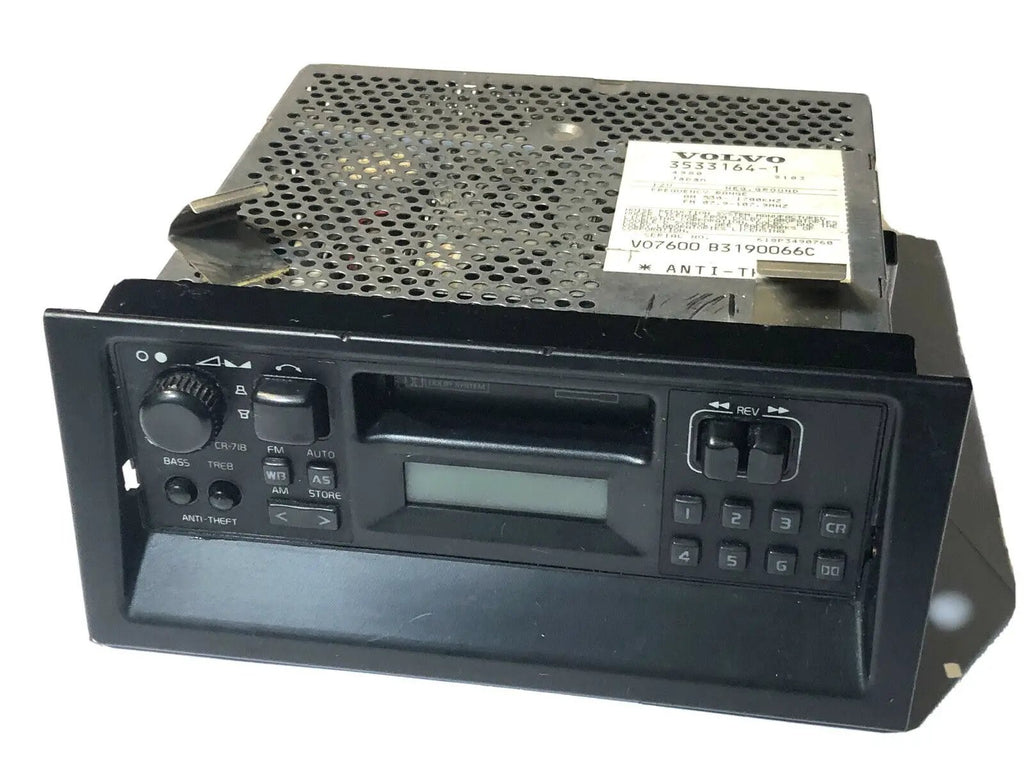 Volvo 740 760 790 AM/FM Cassette Player 3533164-1 OEM by Volvo