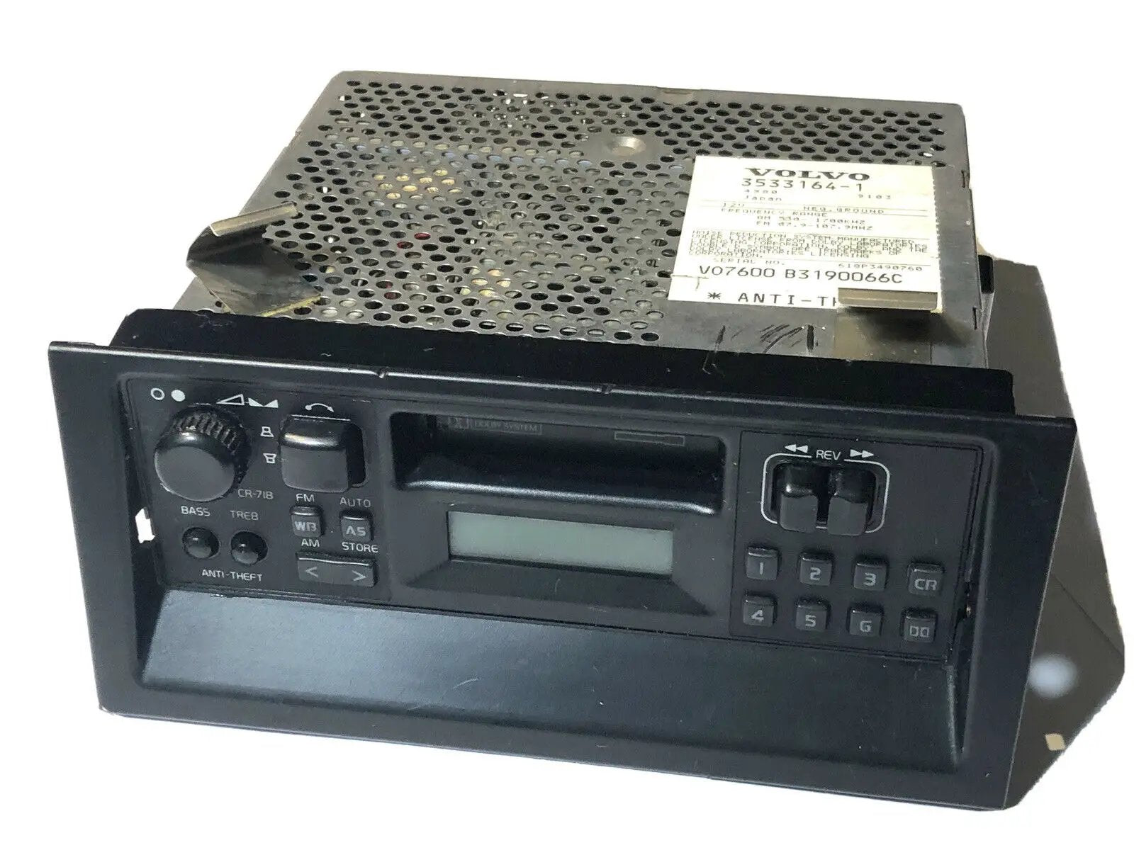 Volvo 740 760 790 AM/FM Cassette Player 3533164-1 OEM by Volvo