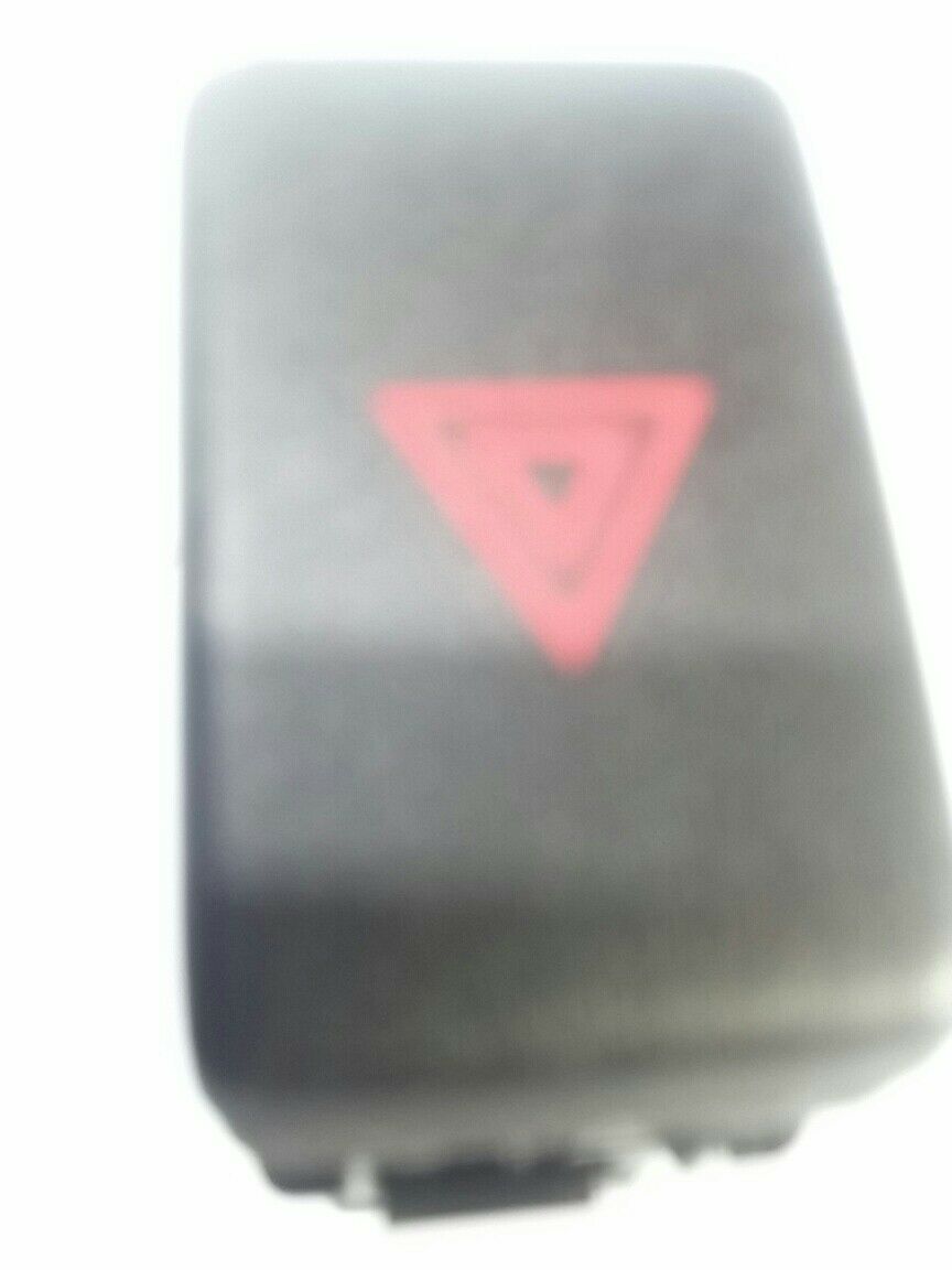 2003-2008 ACURA HAZARD SWITCH EMERGENCY FLASHERS SWITCH BUTTON M19902 - USED OEM