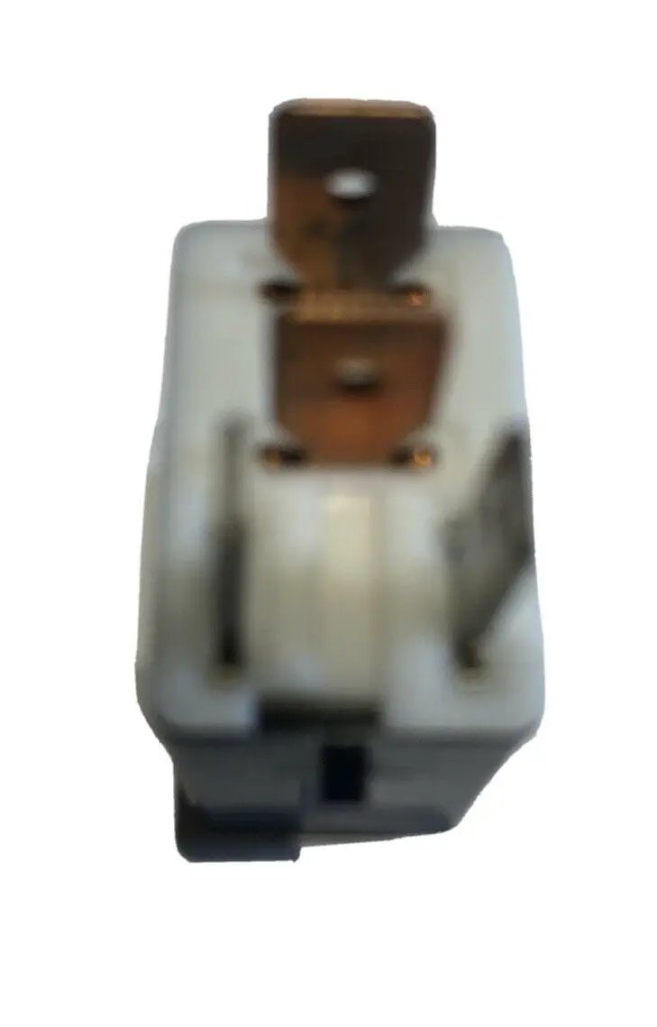 3X DENSO TOYOTA RELAY 90084-98031 by DENSO