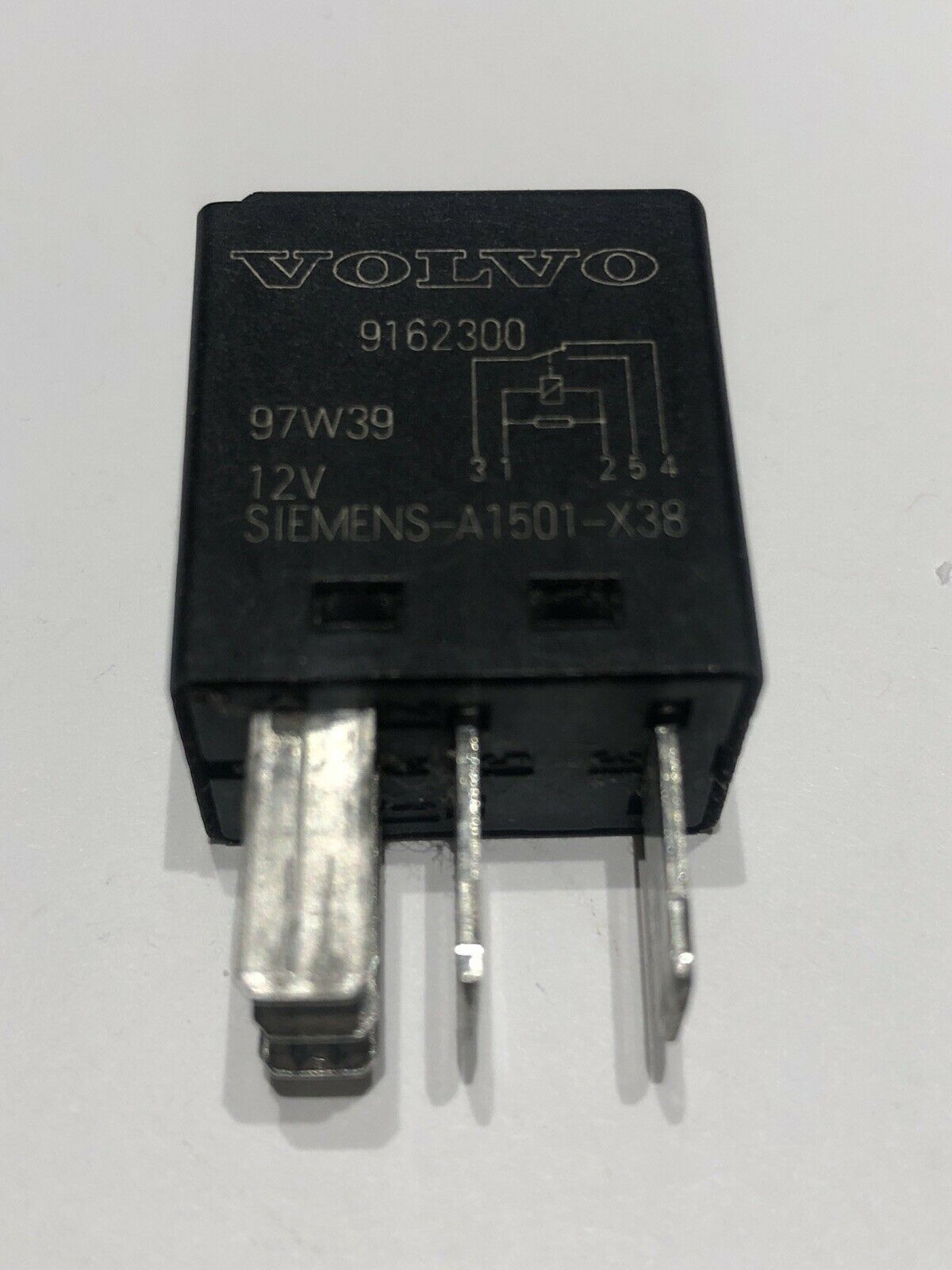 TE Connectivity V23074-A2001-A403 12V Plug-In Micro Automotive Relay NEW