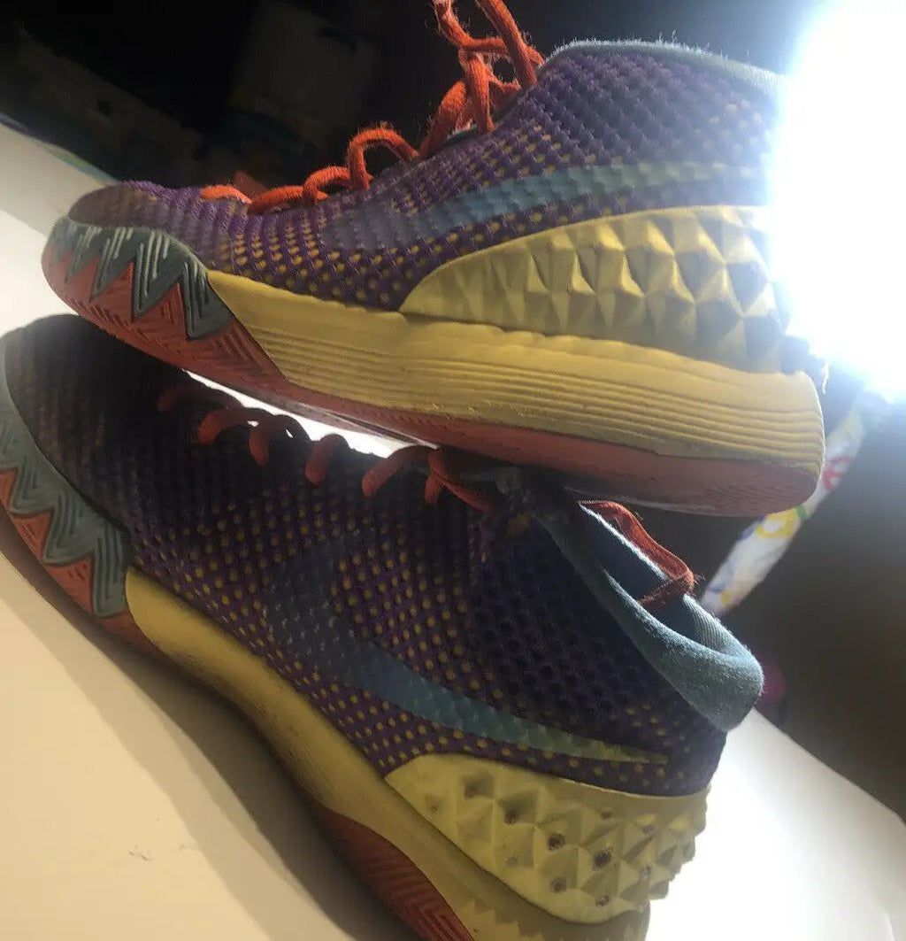 kyrie irving Shoes Nike ID Size 5 by Nike