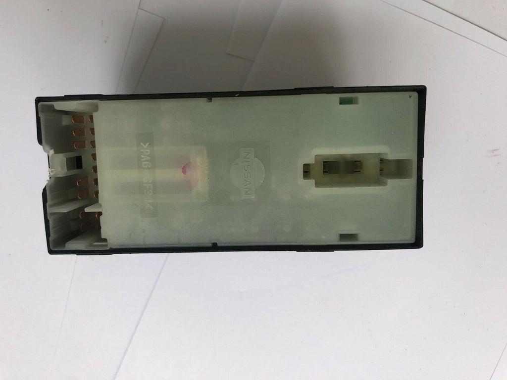 Front Right Passenger Door Window & Lock Switch – Nissan Quest 2004-2006