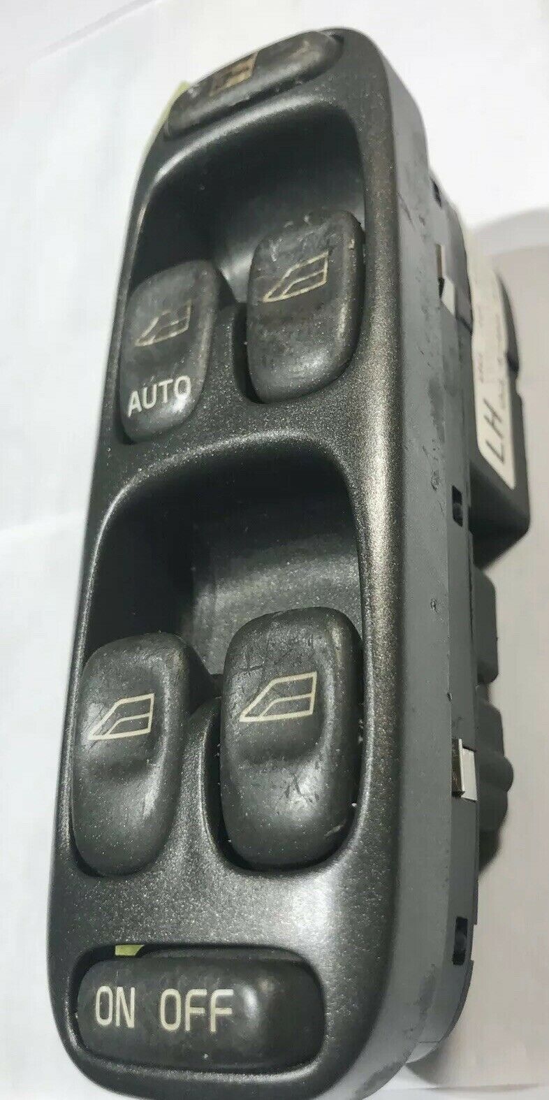 Power Master Window Switch Control For 1998 1999 2000 Volvo V70 S70 8638452