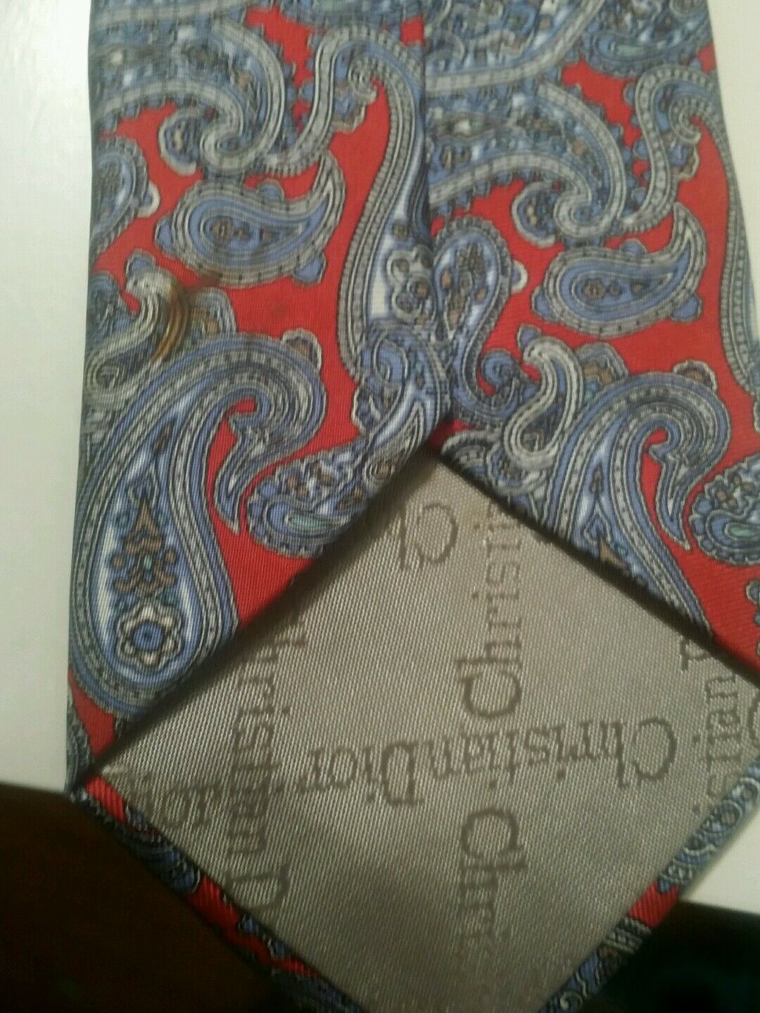 Christian dior multi colored paisley print stunner tie.
