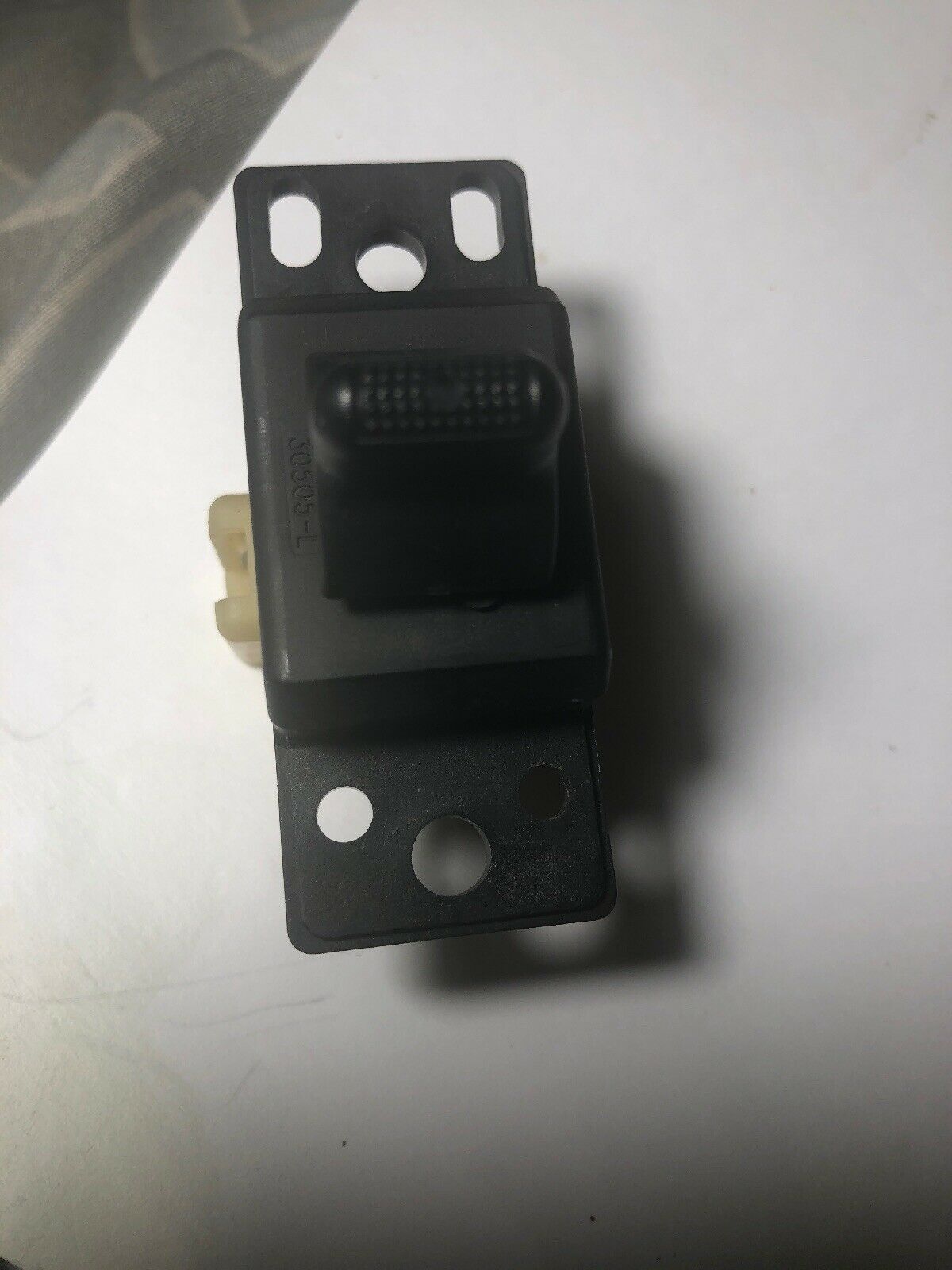 PASSENGER POWER WINDOW SWITCH 2001-2007 Town Country and Grand Caravan 2001-07