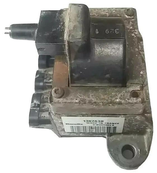 1991-1995 Volvo 940 740 745 Ignition Coil Genuine 1367438 good condition workin by Genuine