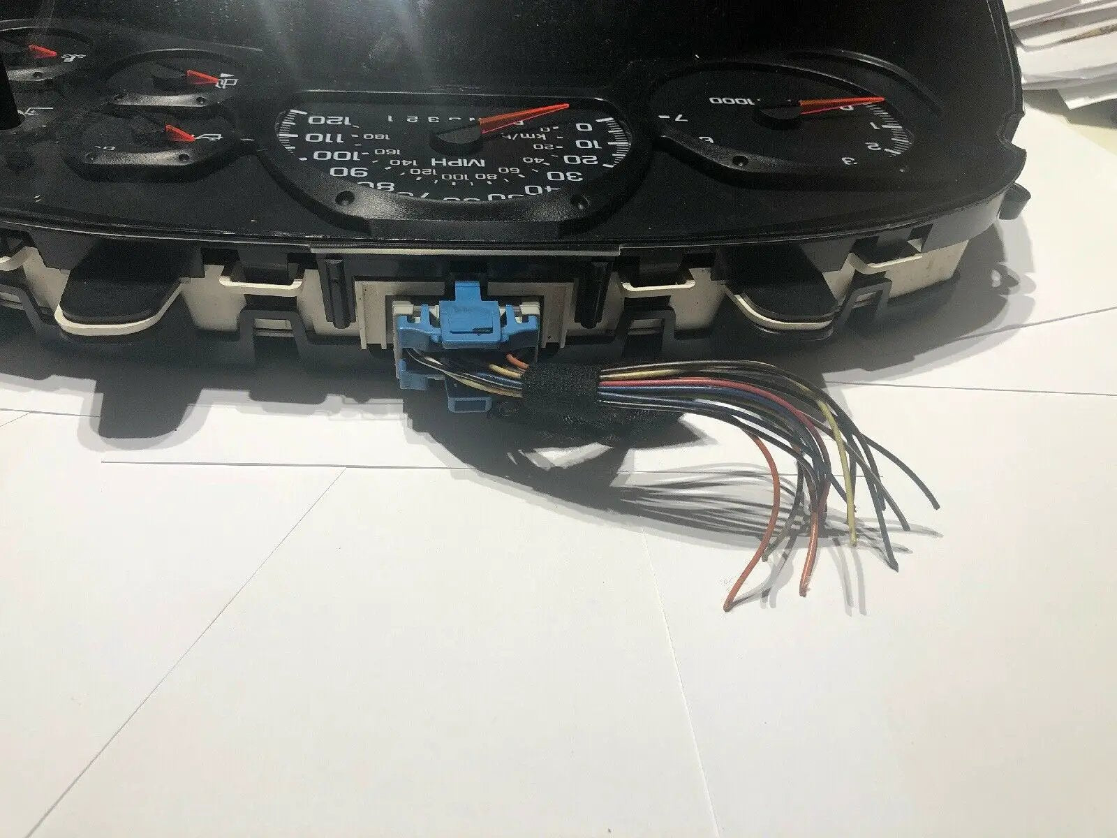 Speedometer Instrument Cluster Dash Panel Gauges 06 Trailblazer EXT 121,515 by Chevrolet