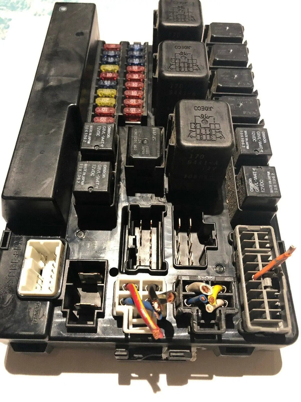 NISSAN MAXIMA & QUEST FUSE RELAY 3.5 JUNCTION BOX 2004 2005 2006 OEM 284B7CN000 by 2004 - 2006 NISSAN QUEST 3.5