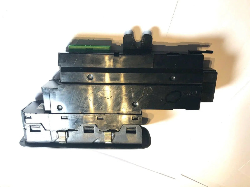 99-09 Volvo S60 S80 V70 V70 XC oem FRONT LEFT DRIVER WINDOW MASTER LOCK SWITCH by Volvo