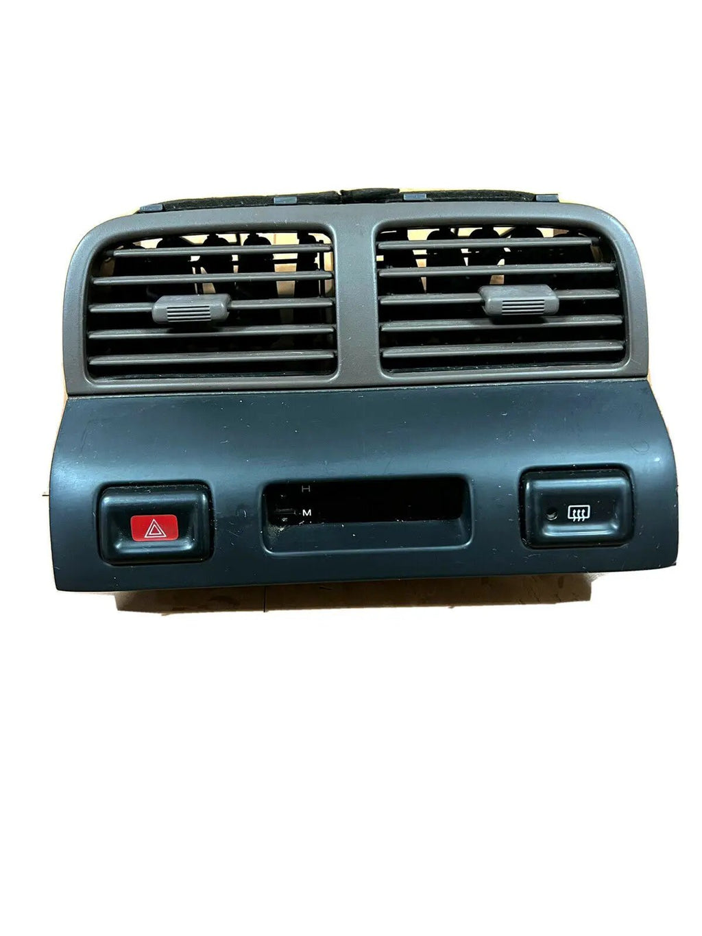 95 96 97 98 99 Nissan Maxima Dash Vent Bezel Hazard Defrost Control Switch OEM by OEM