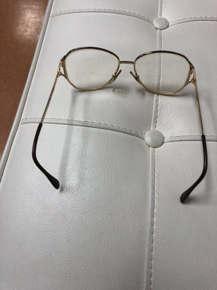 Vintage Aeroline Reading Eyeglasses Gold Tone Frame Made in France Oval Lens