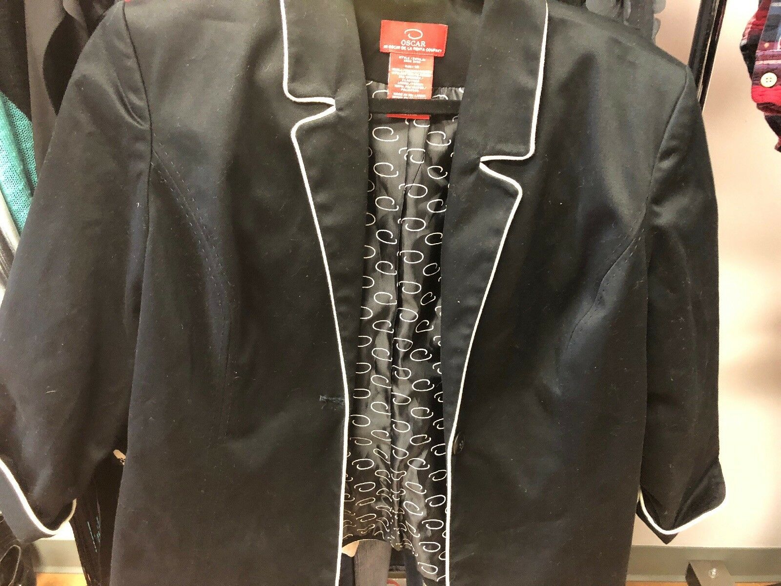OSCAR DE LA RENTA BLAZER JACKET SZ 10 BLACK BEIGE PIPING SOFT PAD SHOULDERS EUC