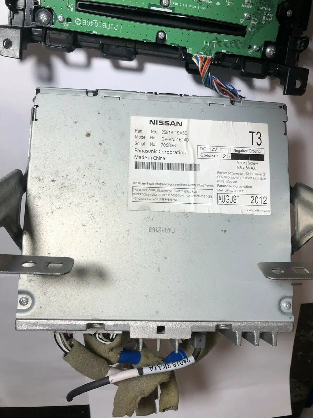 2013 - 2016 Nissan Pathfinder Radio 6 Disc Cd Player FM AM AUX 28185-3KA1A OEM by Nissan
