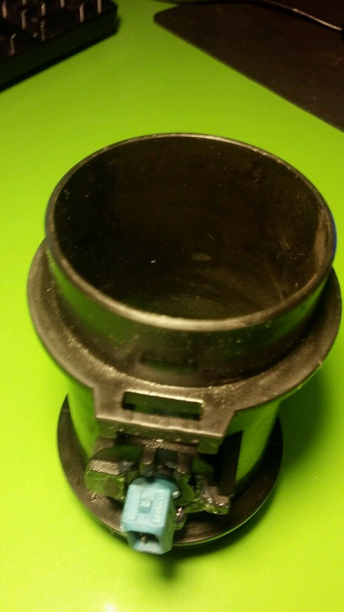 Mass Air Flow Sensor-Genuine  EXPRESS with housing fits 89-92 Volvo 740 2.3L-L4