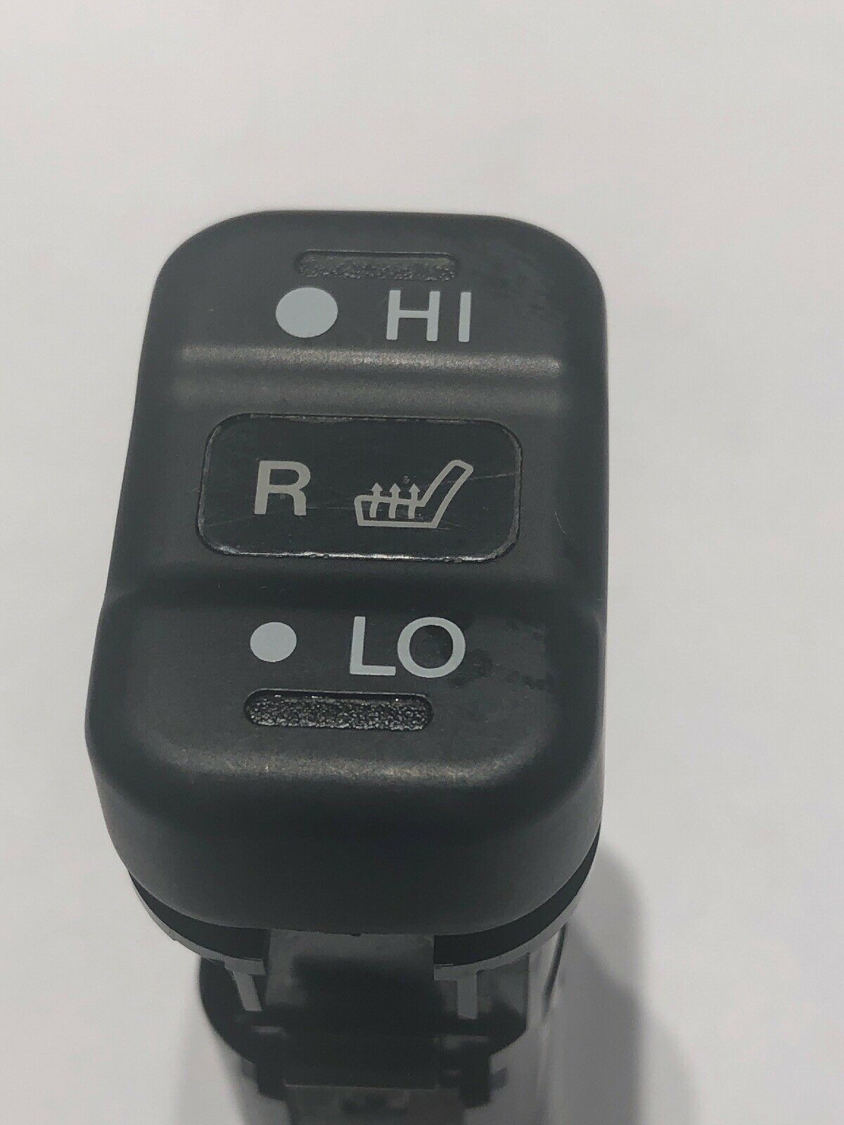 04-05 Honda Pilot Passenger Front Seat Heat Switch OEM 38135S9VC01ZA