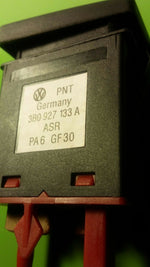 01 02 03 04 05 VOLKSWAGEN PASSAT ASR SWITCH OEM 3B0927133A