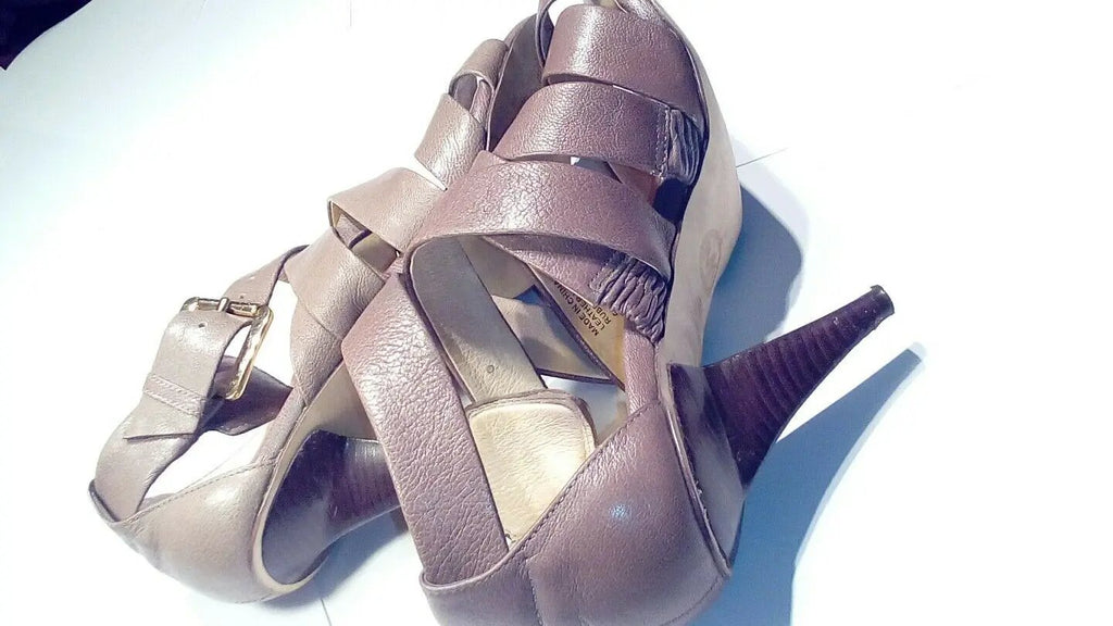 Michael kors leather strappy gladiator sandal size 6.5 m by Michael Kors