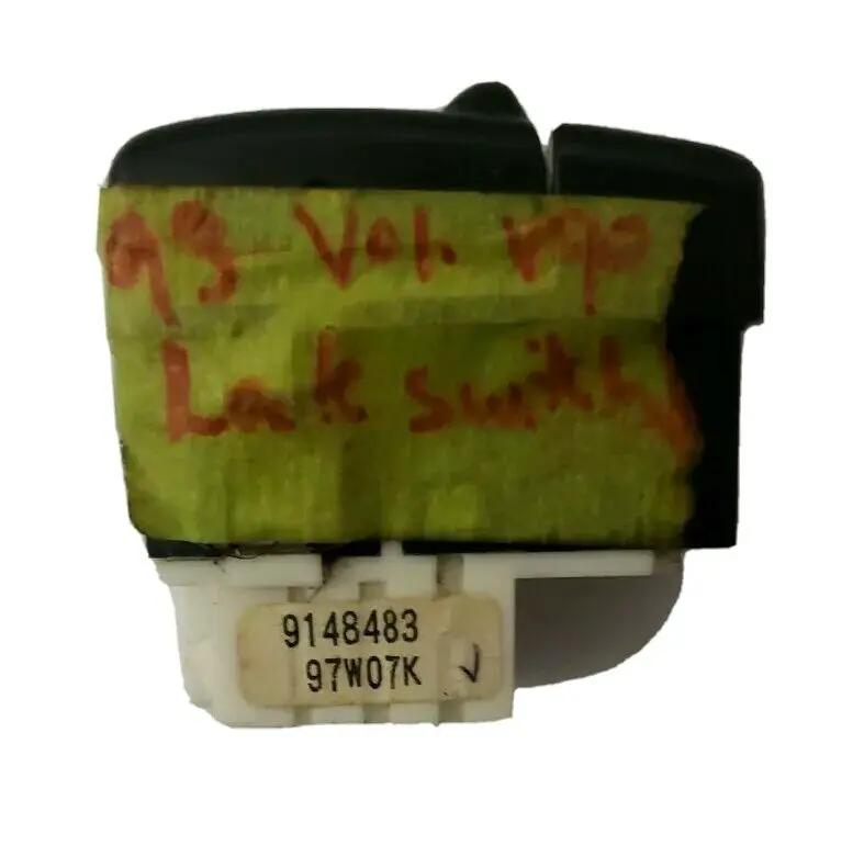 442 1994- 1997 Volvo 850 Power Door Lock Switch OEM 9148483 by Volvo OEM