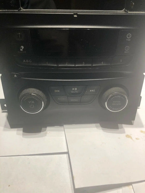 13 DODGE DART AM/FM RADIO CD STEREO AUDIO PLAYER P/N 04692355ae by Dodge