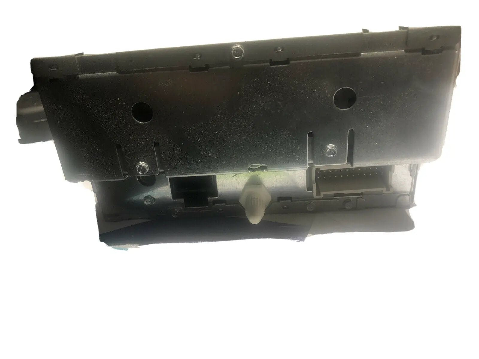 CHEVY TAHOE SUBURBAN SILVERADO H2 6 DISC CHANGER CD RADIO Stereo by Delco