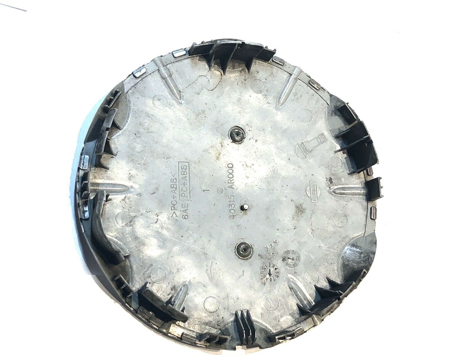 ORM one genuine 2002 to 2004 Infiniti I35 alloy wheel center cap hubcap GOOD