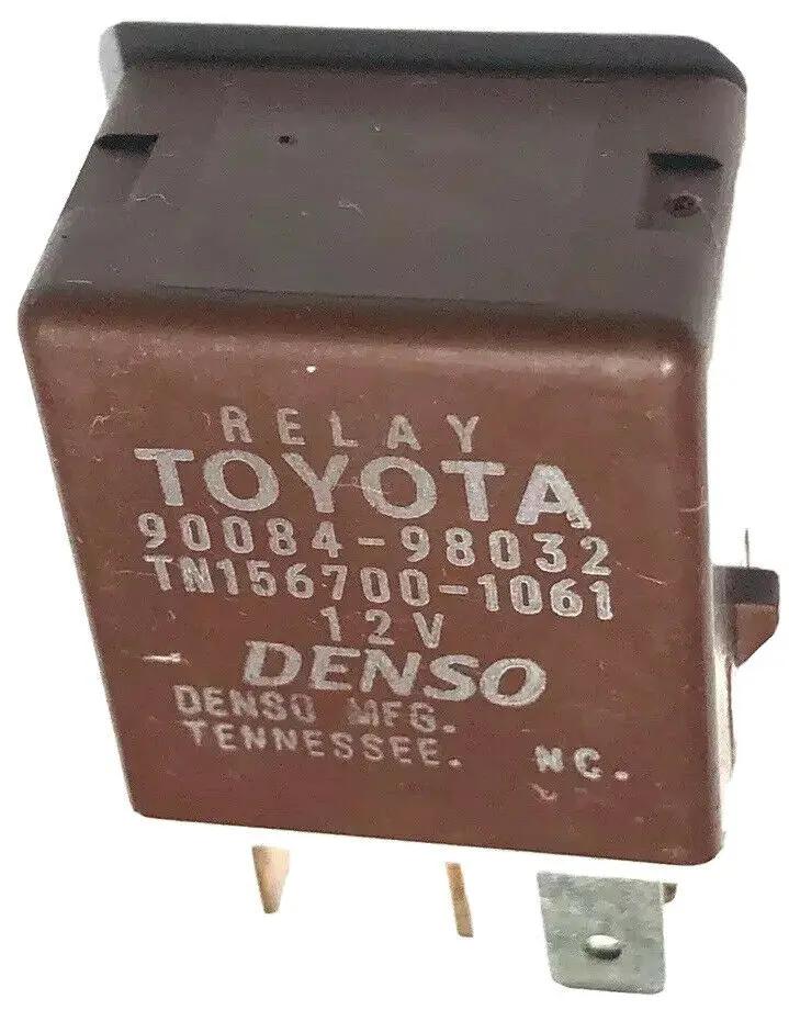 DENSO TOYOTA RELAY 90084-98032 by DENSO
