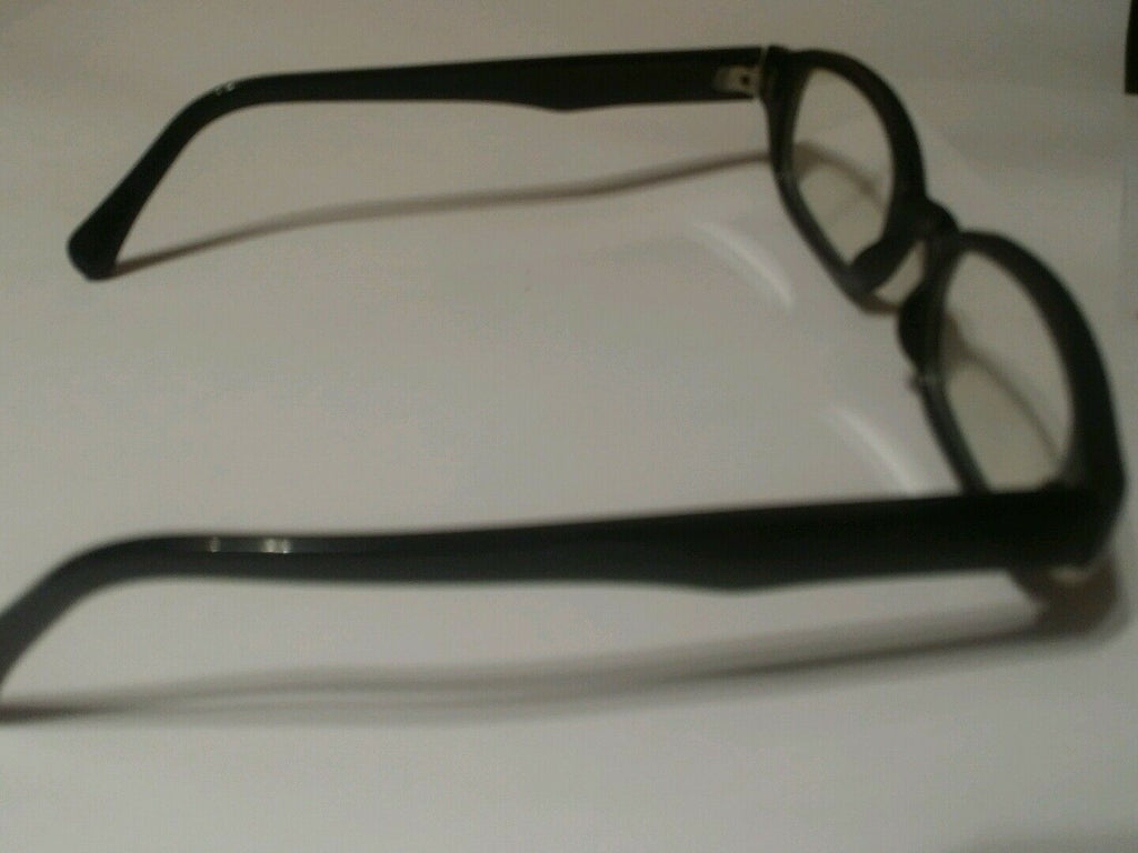 Black oval eyeglass frames