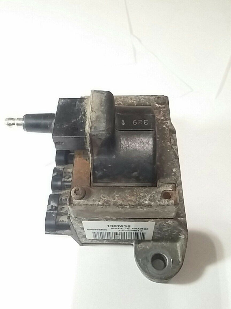 1991-1995 Volvo 940 740 745  Ignition Coil Genuine 1367438 good condition workin