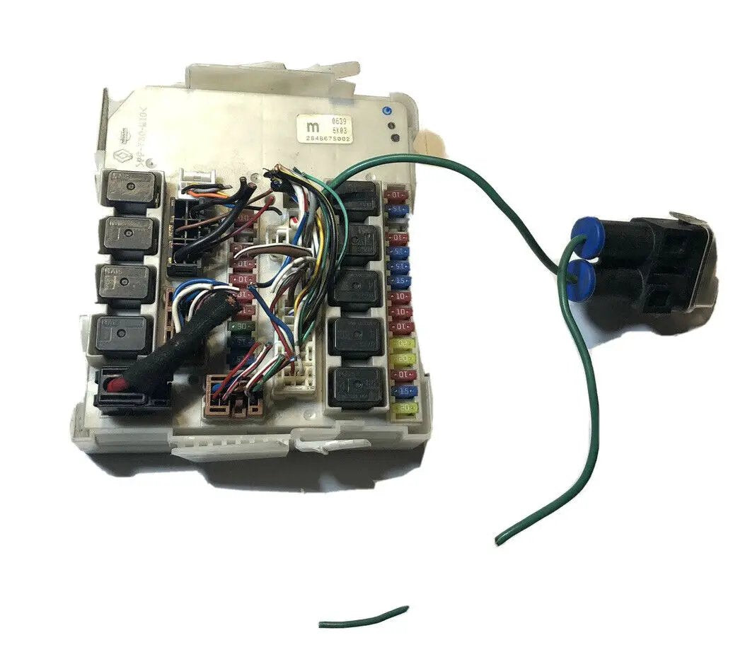 Fuse Box Engine VIN A 4th Digit VK56DE 04-07 INFINITI QX56 138802 OEM 2004-2007 by NISSAN
