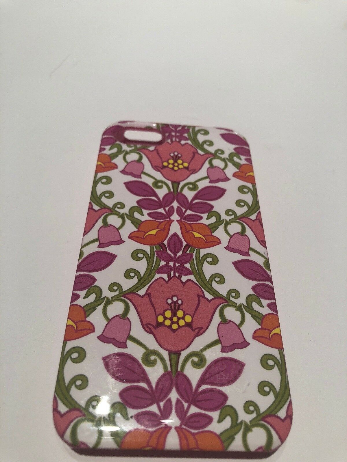 Vera Bradley Snap on Case for iPhone 5/5s "Tutti Frutti" pattern