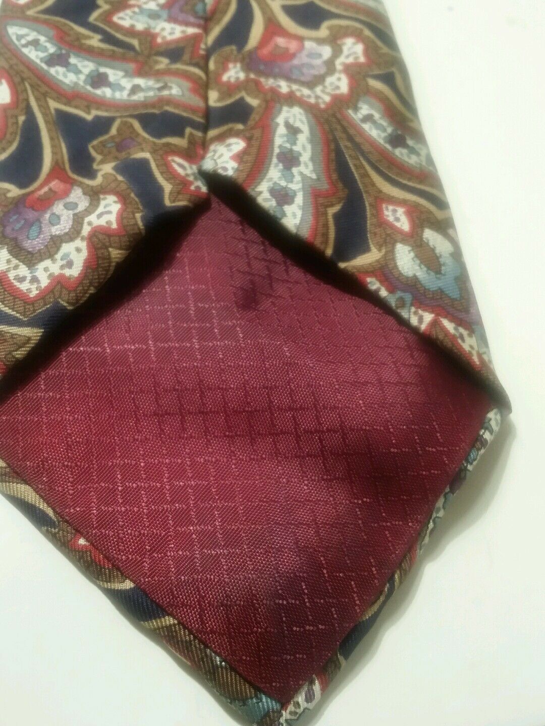 Christian dior monsieur 100% silk delicious floral paisley print tie.