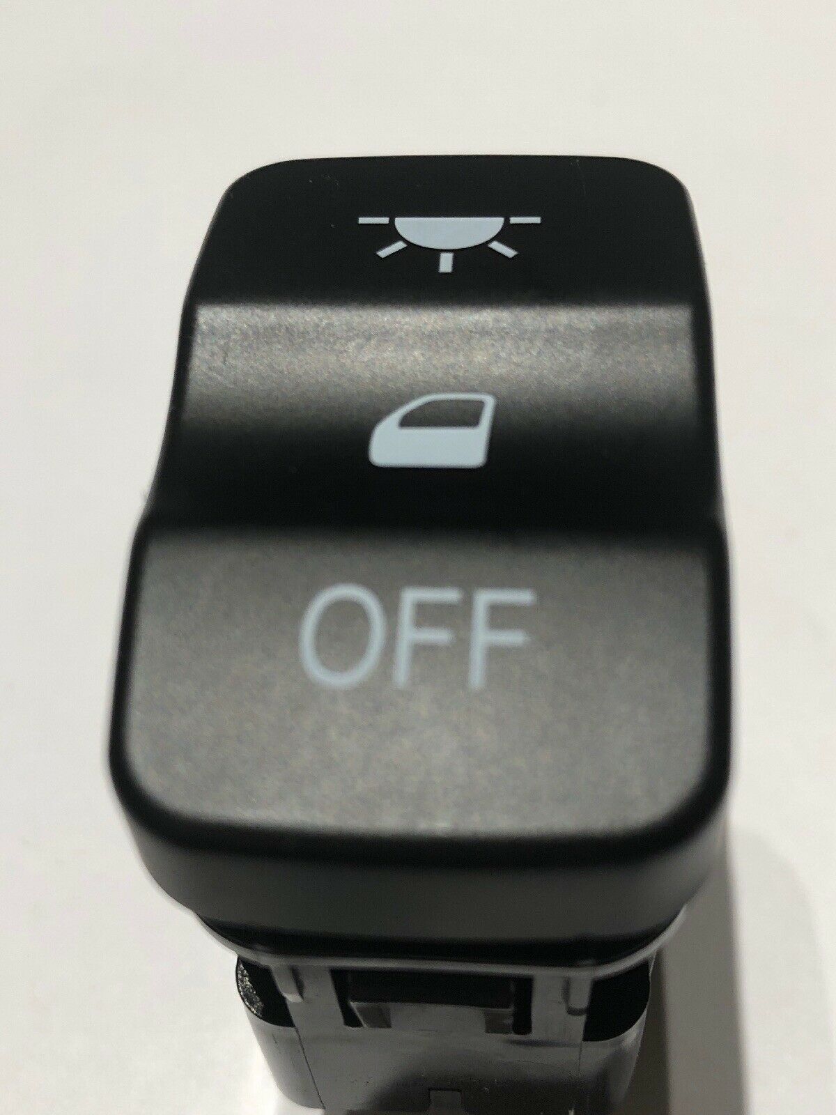 2001-2005 ACURA MDX DOME LIGHT SWITCH ON/OFF OEM 2M20173