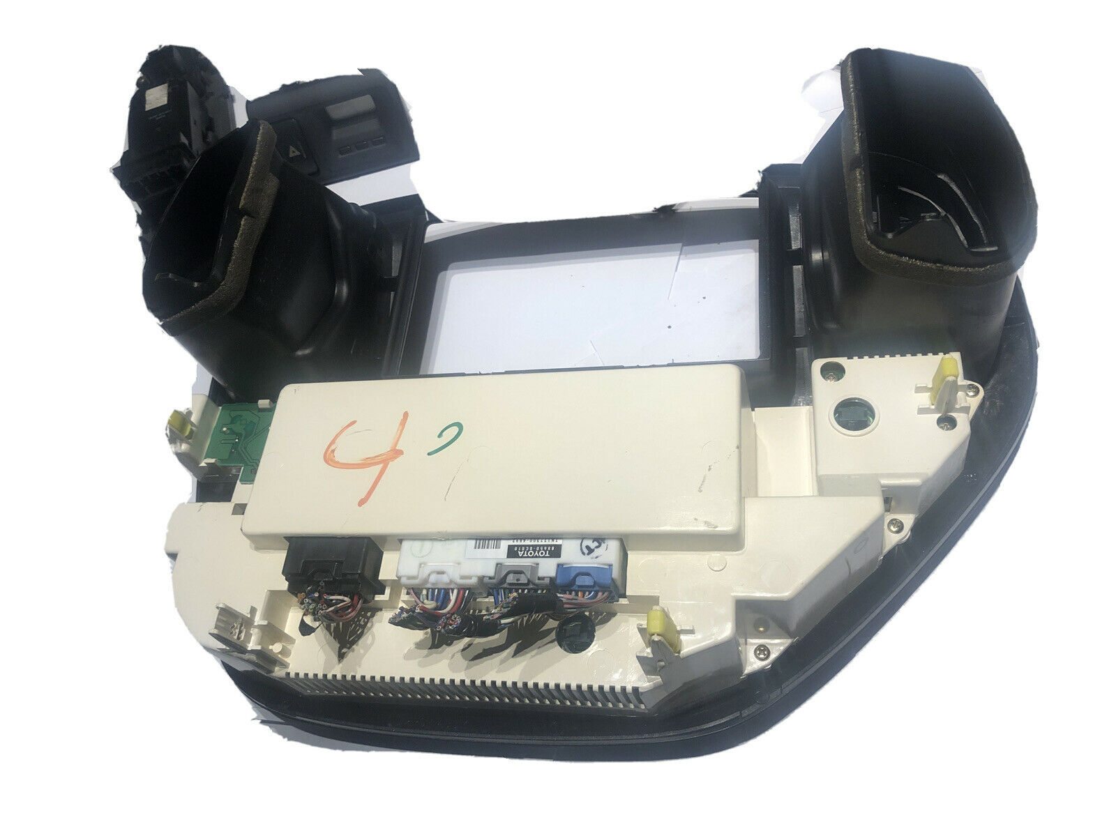 01 02 03 04 SEQUOIA SR5 TEMPERATURE CLIMATE CONTROL SWITCH DASH CLOCK VENT BEZEL