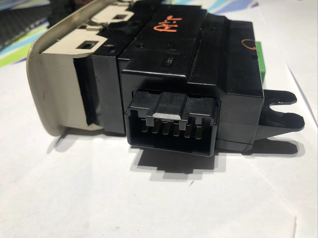 Volvo driver door master mirror window lock switch 04 XC90 S60 XC70 30658146 TAN by Volvo