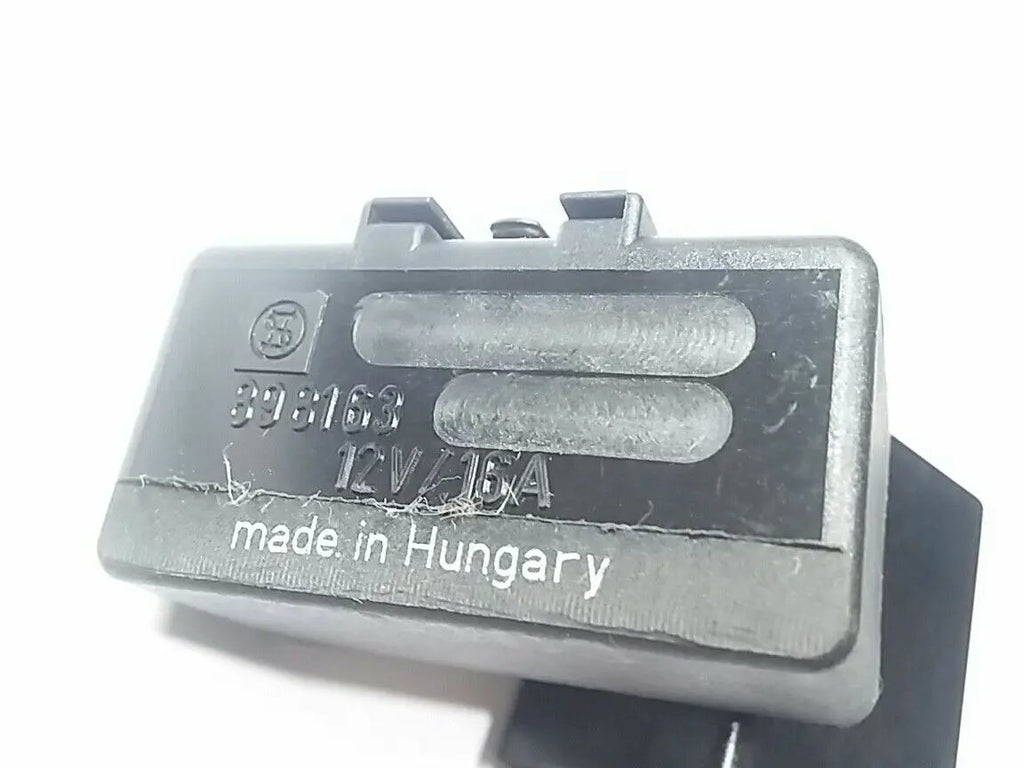 Volvo OEM relay 898163 3523739 for fuel pump by Volvo