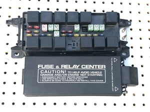 Replacement Engine Fuse Box For Dodge Caravan 2003 2004 2005