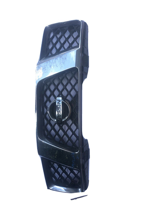 2005-2008 FRONTIER 05-07 PATHFINDER OEM CHROME FRONT UPPER GRILLE NO EMBLEM