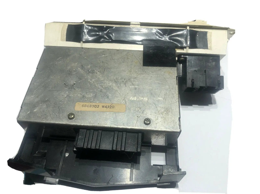 940 Volvo AC//Heater (HVAC)Climate Control Unit Part# 6848302 1991-1995 940 740 by Volvo Made By ALPS