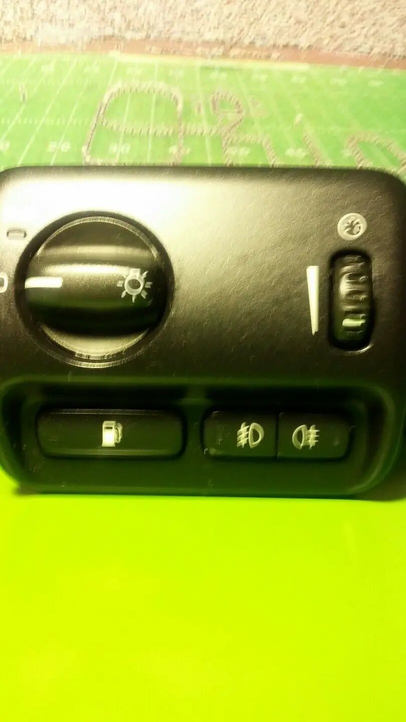 VOLVO S80 05 OEM HEADLIGHT HEAD LIGHT MIRROR CONTROL SWITCH UNIT 8691747 Black by VOLVO OEM ALPS