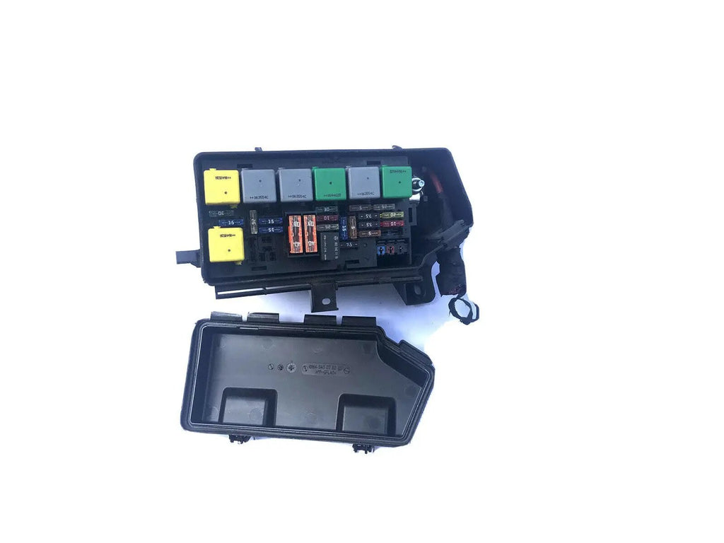Fuse Box Engine 164 Type ML350 Fits 06-09 MERCEDES ML-CLASS 463994 OEM by MERCEDES-BENZ