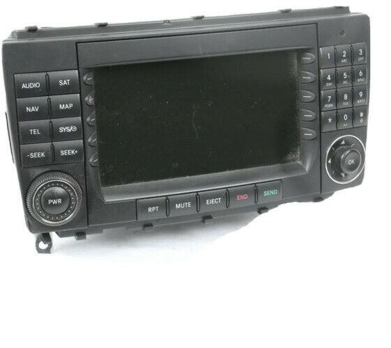 04-09 Mercedes W209 CLK350 Headunit Head Unit Audio Radio CD Changer 2098207889