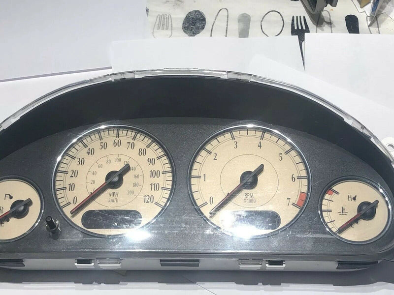 2003..03  CHRYSLER TOWN & COUNTRY  115K  SPEEDOMETER/INSTRUMENT/GAUGE/CLUSTER